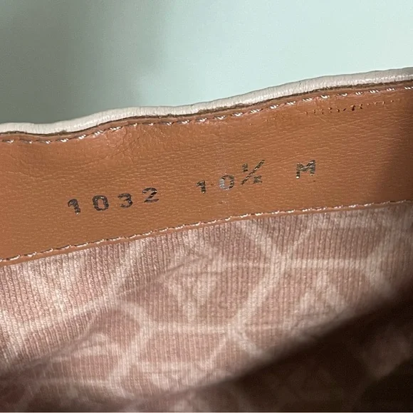 Aquatalia Selini Leather Women’s Boots Booties Cream Ivory Size 10.5 NWOT - Picture 6 of 11